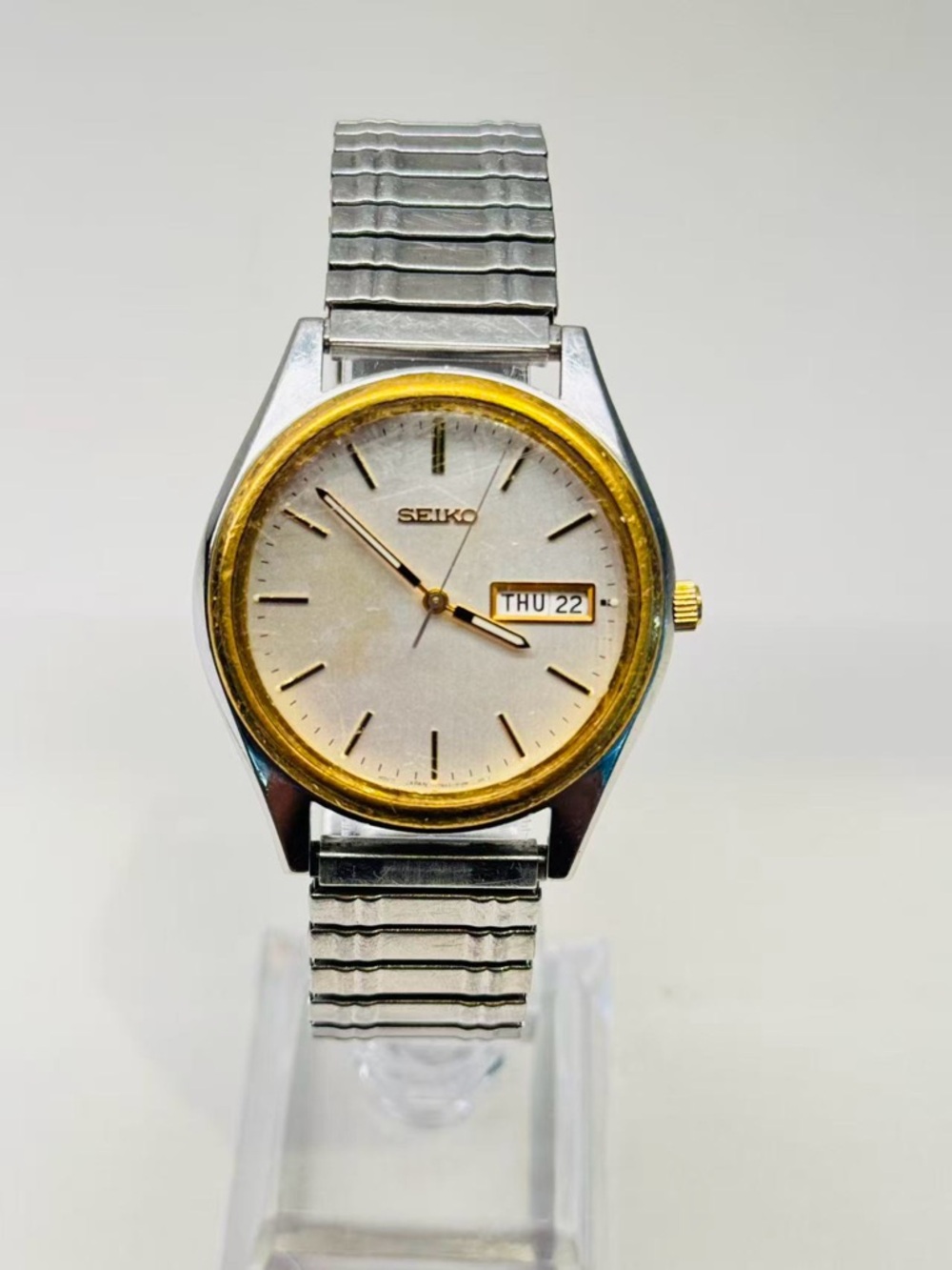 Vintage Seiko Quartz Day-Date Watch 7N43-9048 Two Tone 34mm Runs New Battery